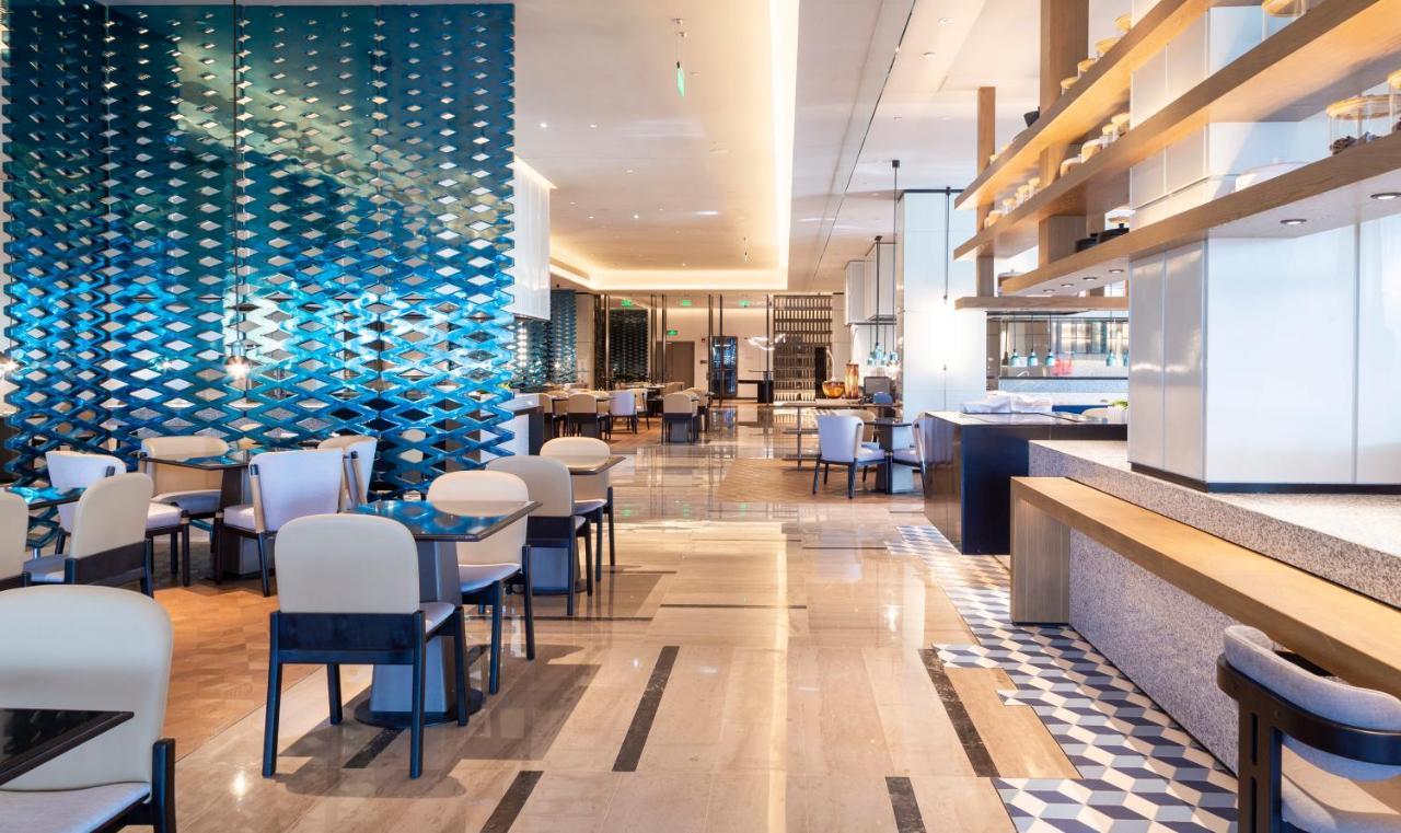 Crowne Plaza Shenzhen World Exhibition And Convention Center, An Ihg Hotel Экстерьер фото