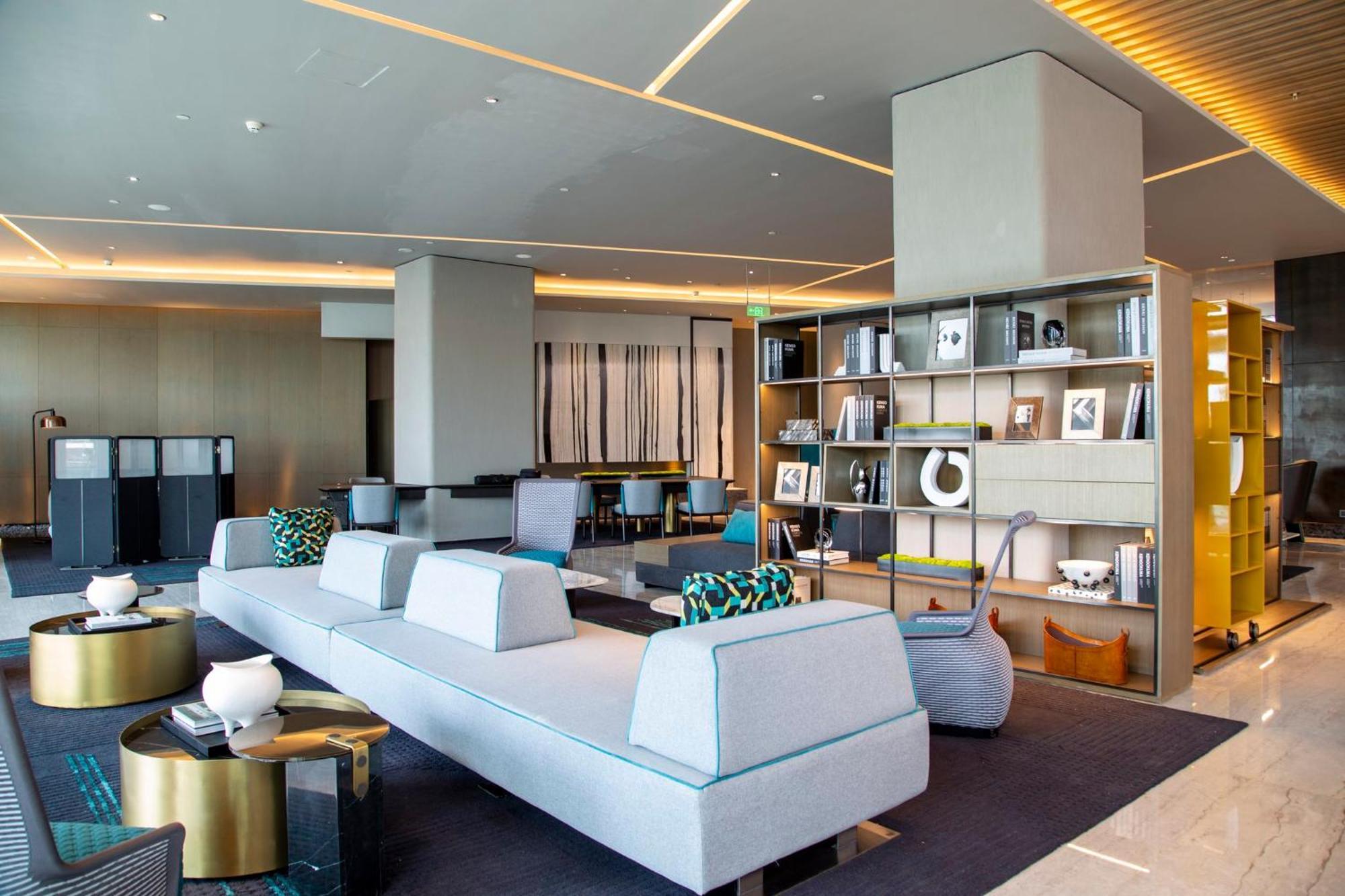 Crowne Plaza Shenzhen World Exhibition And Convention Center, An Ihg Hotel Экстерьер фото
