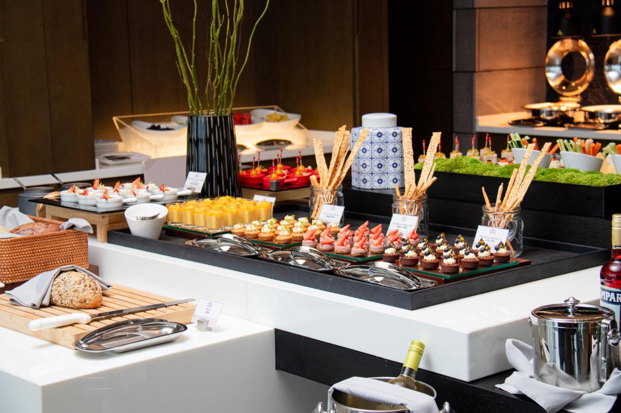 Crowne Plaza Shenzhen World Exhibition And Convention Center, An Ihg Hotel Экстерьер фото