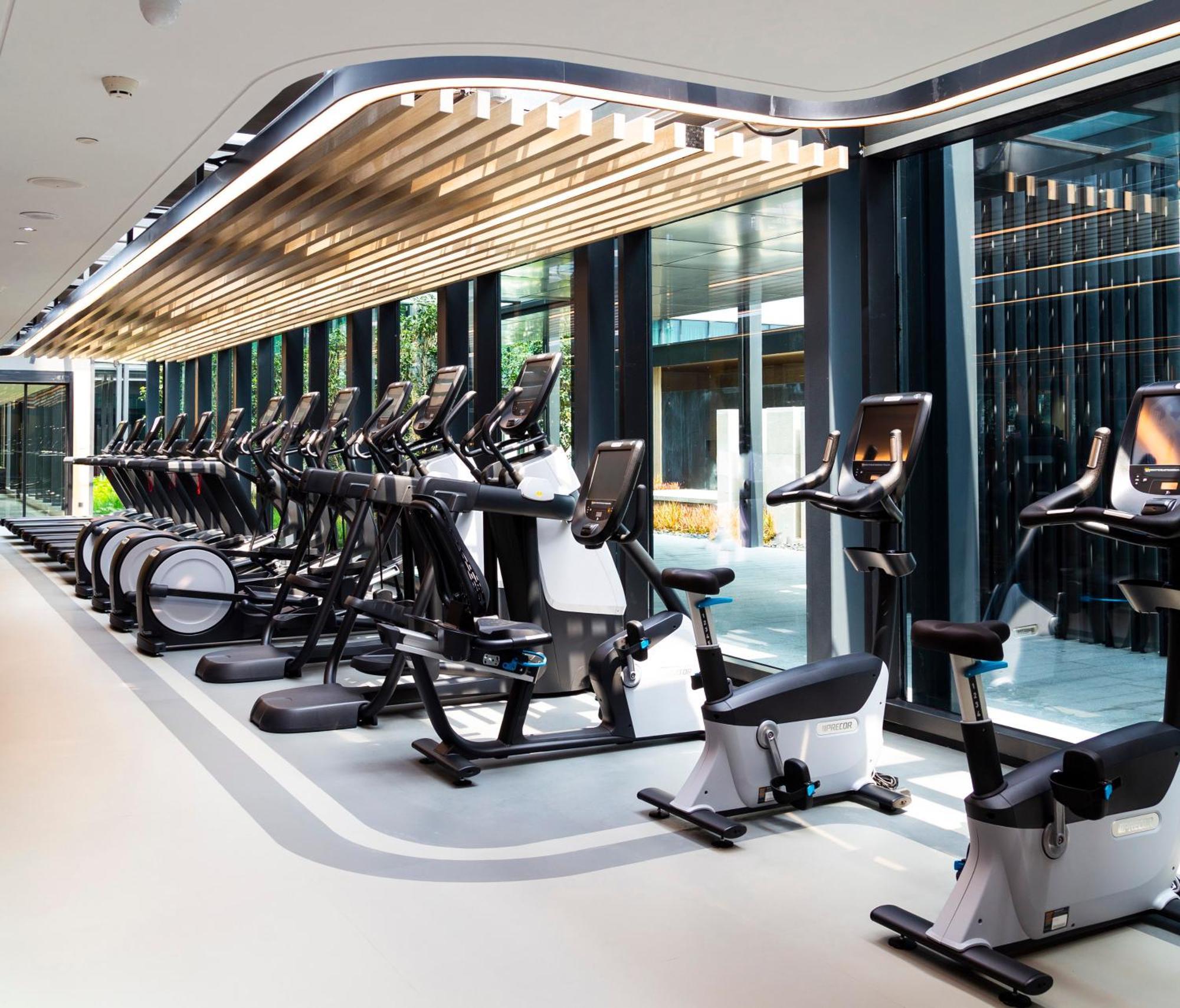 Crowne Plaza Shenzhen World Exhibition And Convention Center, An Ihg Hotel Экстерьер фото