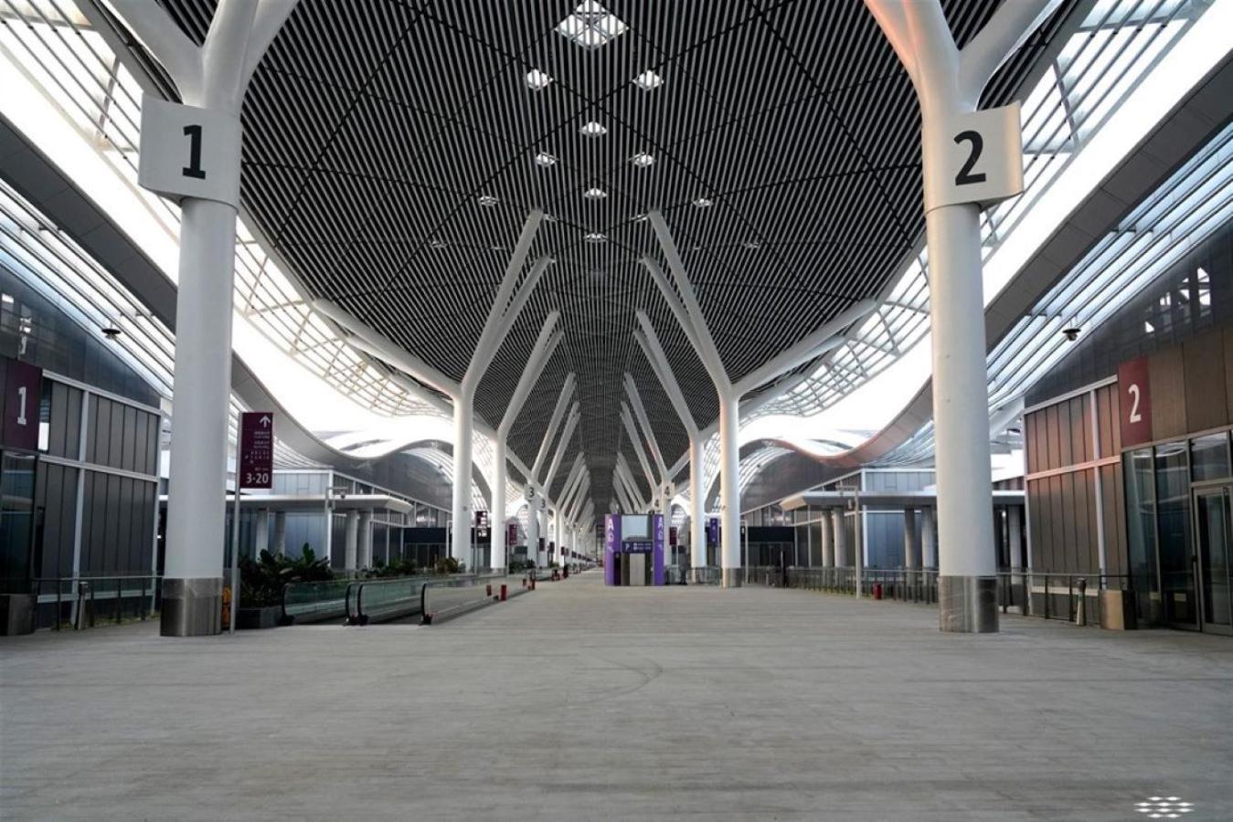 Crowne Plaza Shenzhen World Exhibition And Convention Center, An Ihg Hotel Экстерьер фото